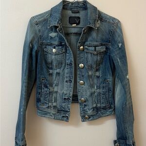 American Eagle Denim Jacket Size XS Stretchable Fabric